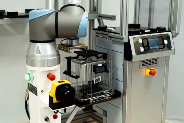 kitting-dekitting-stockage-wakers Robot de manutention automatisée de wafers